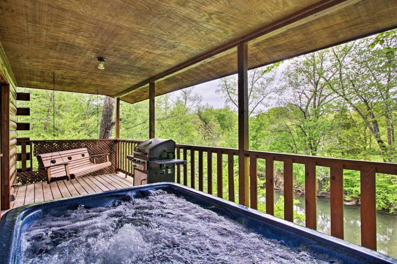 River Rush- Cozy Riverfront Cabin 5 Mi To Pigeon Forge Sevierville Exteriér fotografie